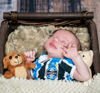 Newborn Lucas
